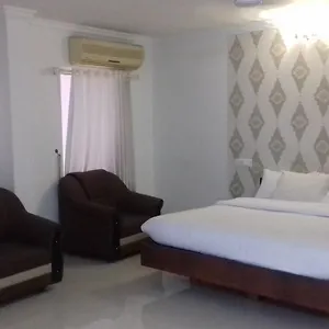 Sahara Hotel
